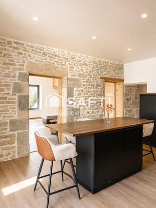  Appartement à vendre 6 pièces 121 m²