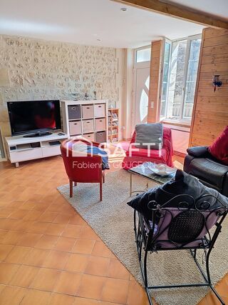  Maison � vendre 7 pi�ces 205 m�