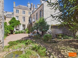  Immeuble à vendre 383 m²