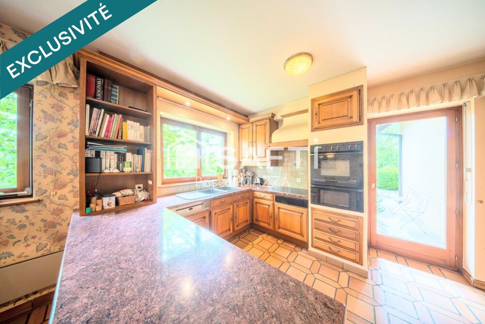 � vendre  Maison Village-Neuf (68128)
