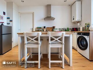 Vente Appartement Entre Zola et Mellinet, le privilège d'une adresse confidentielle et d'un jardin préservé Nantes