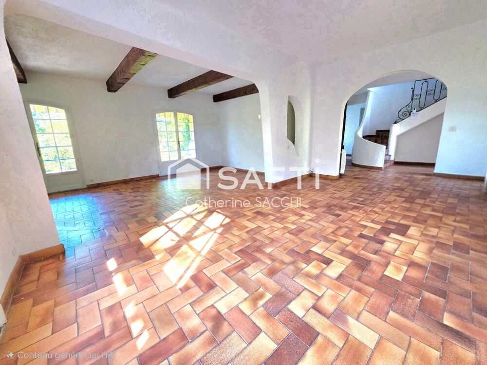 � vendre  Maison Saint-Rapha�l (83700)