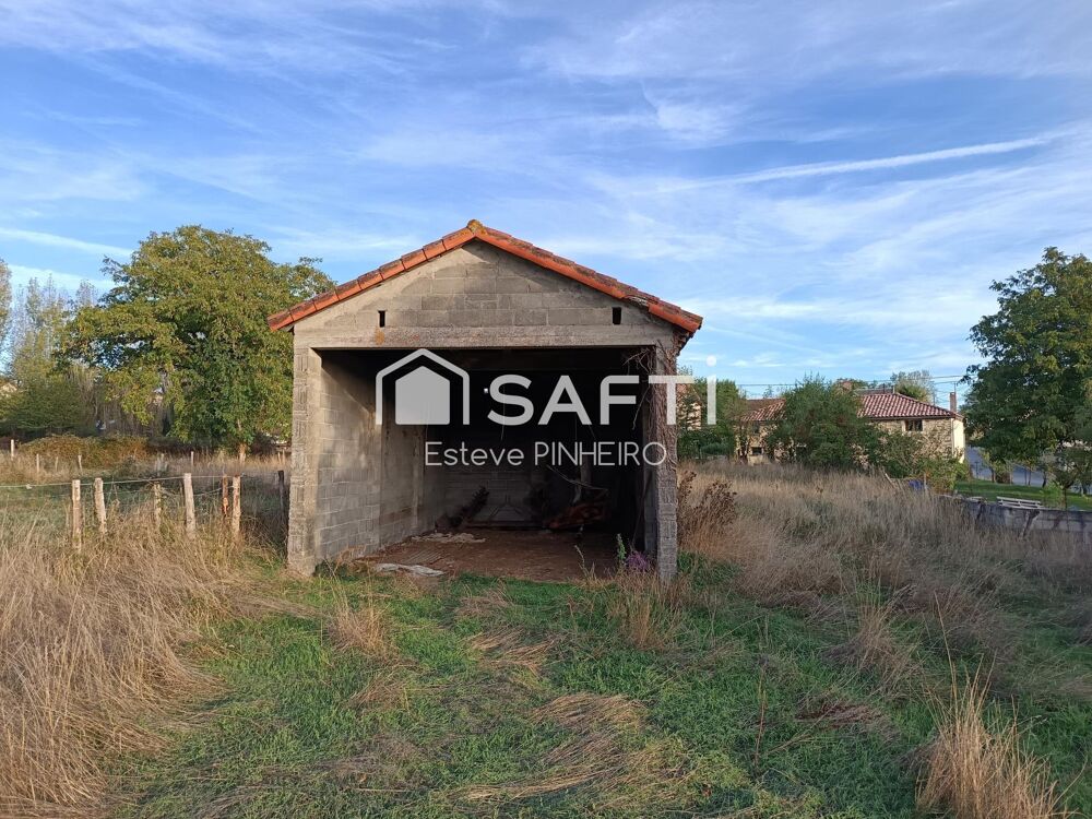 Vente Immeuble Terrain constructibles avec dépendances et parcelle agricole Clesse
