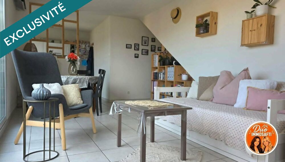 T3 traversant avec terrasse, parking sécurisé et vue dégagée