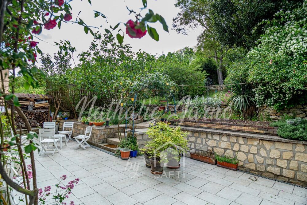 4 chambres, beau jardin, proximité gare commerces