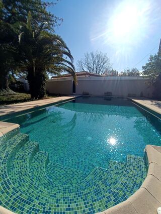  Maison � vendre 6 pi�ces 206 m�