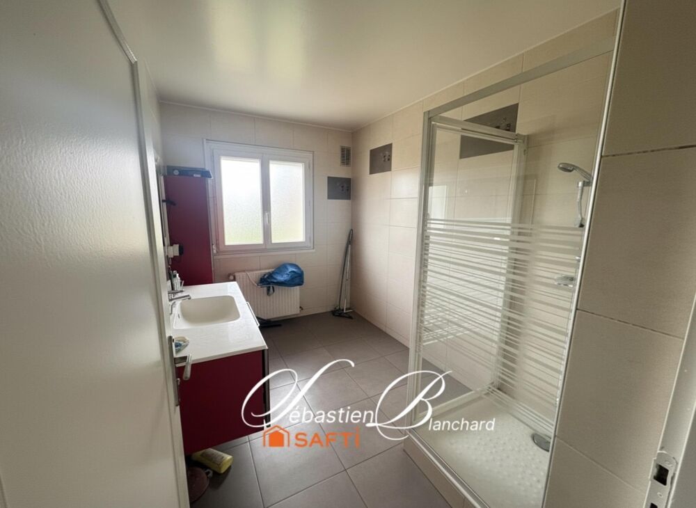 � vendre  Maison V�traz-Monthoux (74100)