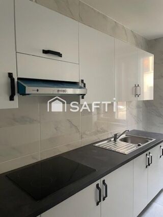  Immeuble à vendre 220 m²