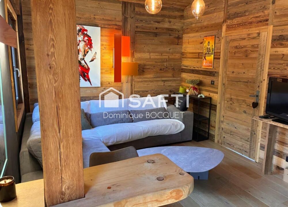 Vente Maison Chalet d'exception, refait à neuf 4 pièces, 3 chambres, garage, parking et terrain privatif. Villard-de-lans