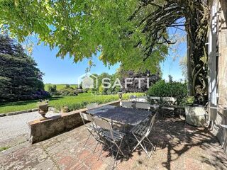  Maison à vendre 15 + pièces 891 m²