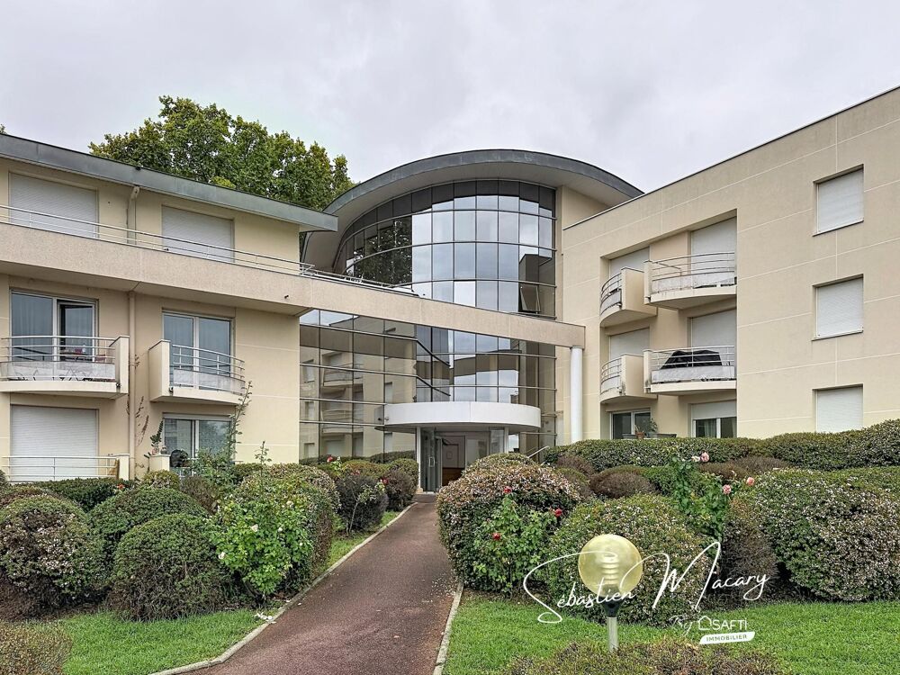 Mérignac Arlac : T2, balcon et parking