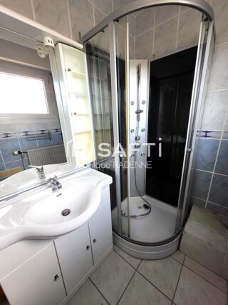  Maison � vendre 4 pi�ces 85 m�