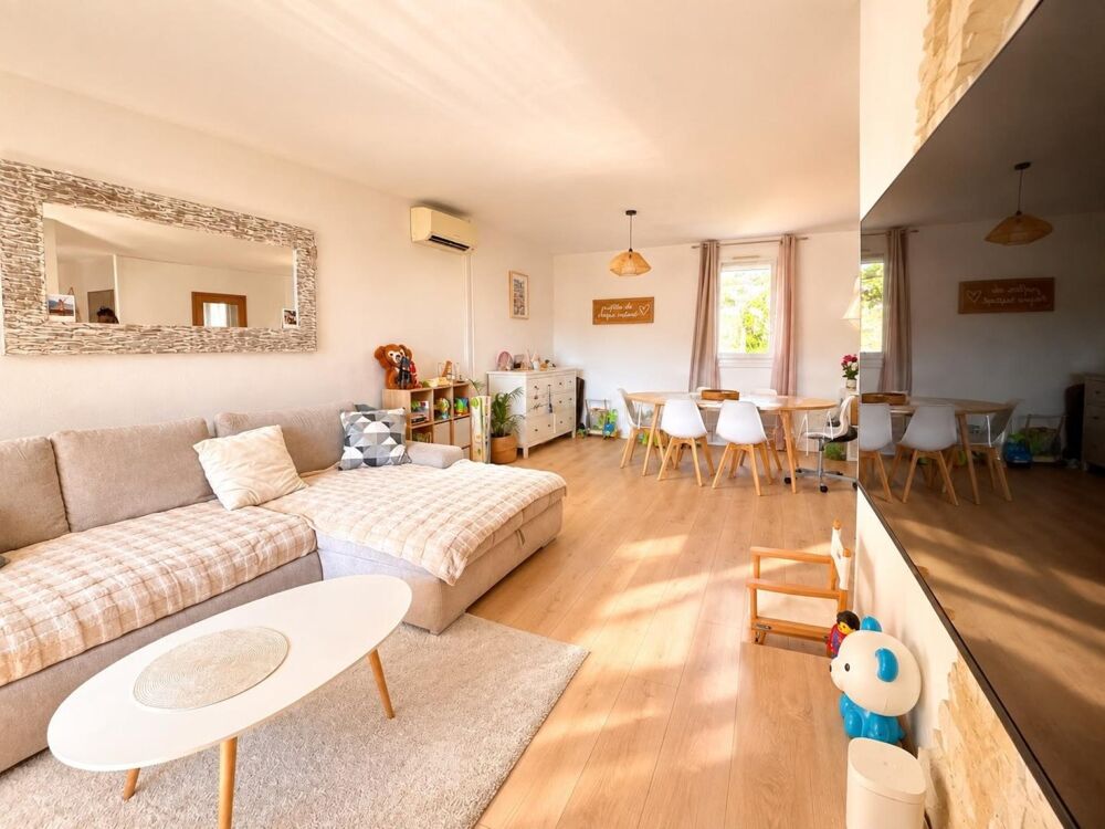 Vente Appartement Spacieux 91 m², lumineux et sans travaux ! Hyeres
