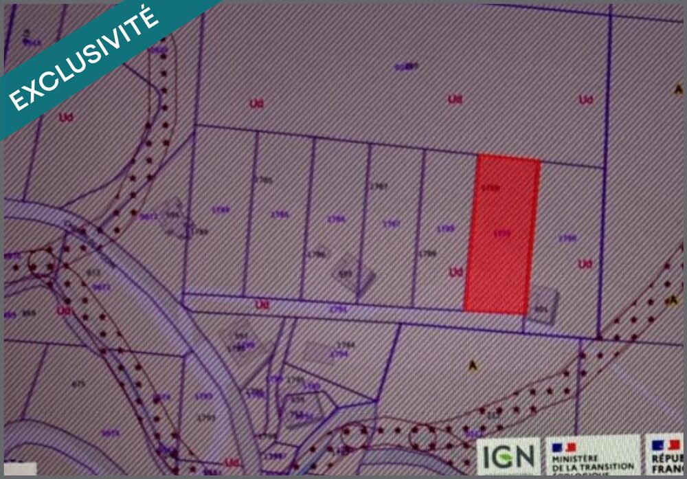 Vente Terrain Grand terrain de 1301m2 pour votre projet en accord avec la nature Riviere-salee