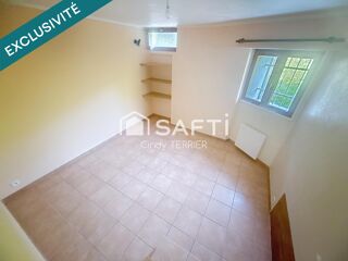  Immeuble  vendre 260 m