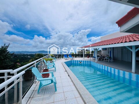   MAISON FAMILIALE T10 AVEC PISCINE, VUE MER ET LOGEMENT INDÉPENDANT Maison - 10 pièce(s) - 325 m²
