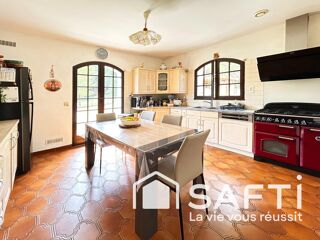  Maison à vendre 6 pièces 235 m²