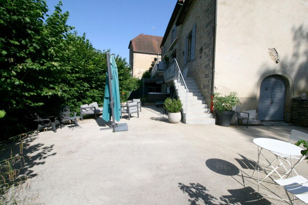 Ancienne maison vigneronne entièrement renovée