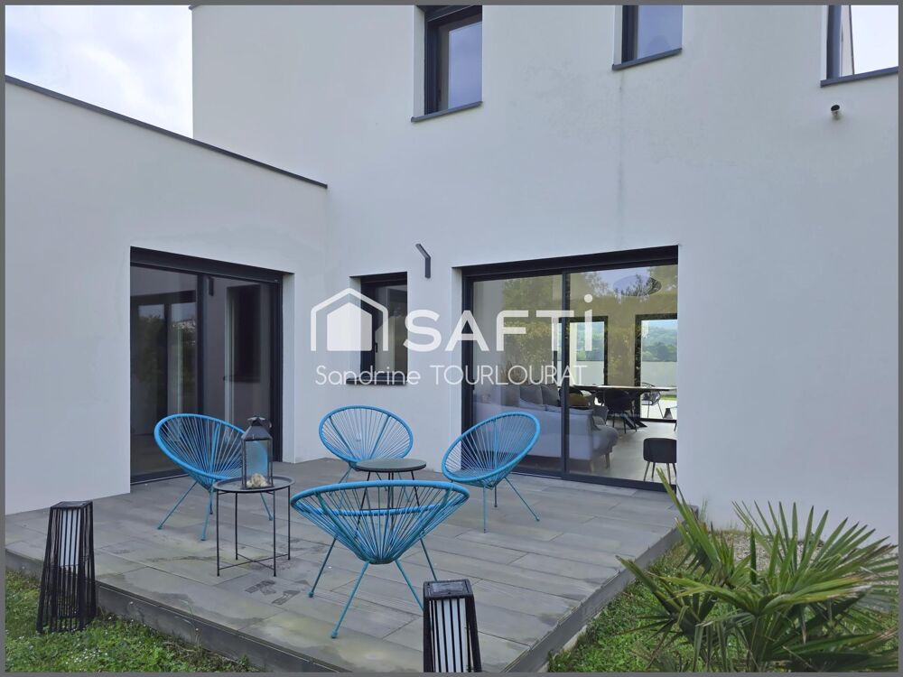 Vente Maison Maison toit terrasse, 5 chambres, jardin, piscine Briord