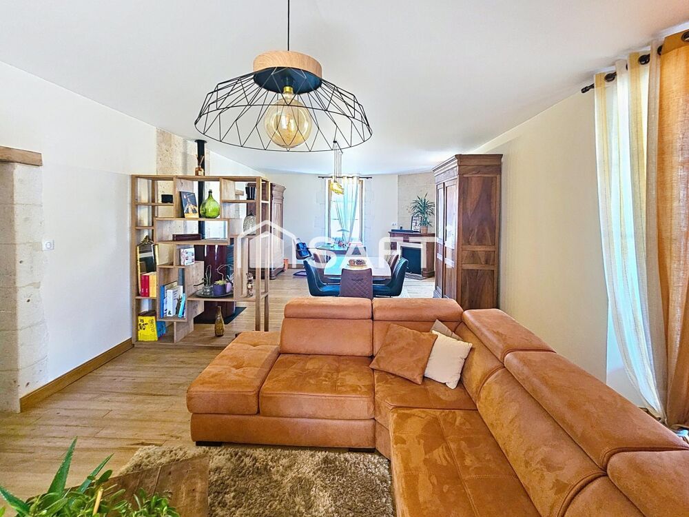 Vente Maison Charmante maison en pierre de 180 m² habitables. Neuvic