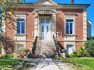  Maison � vendre 10 pi�ces 246 m�