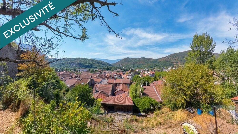 Maison 105m² Sur trois niveau avec jardin