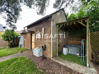  Maison à vendre 10 pièces 195 m²