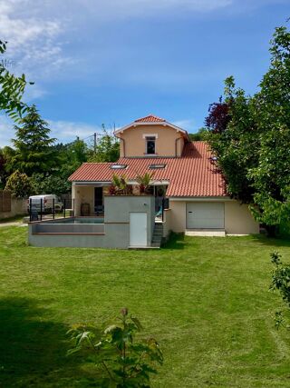  Maison  vendre 5 pices 158 m