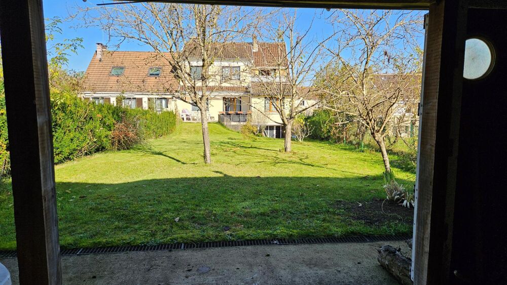 Vente Maison Maison 5-6 chambres / 2 salles d'eau sur grand sous-sol La ville-du-bois