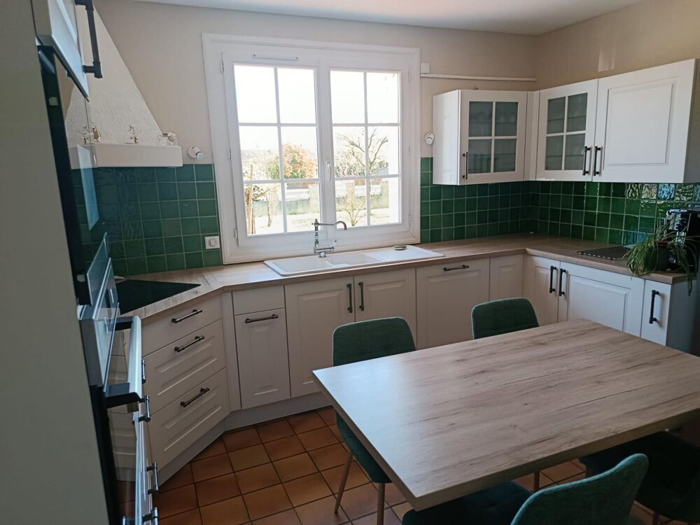 Vente Maison Maison de 190 M2 avec 2 grands garages sur un terrain de 2010 M2 Montauban