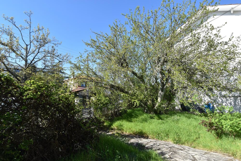 Jolie maison avec potentiel de réhabilitation  Parcelle 472 m²