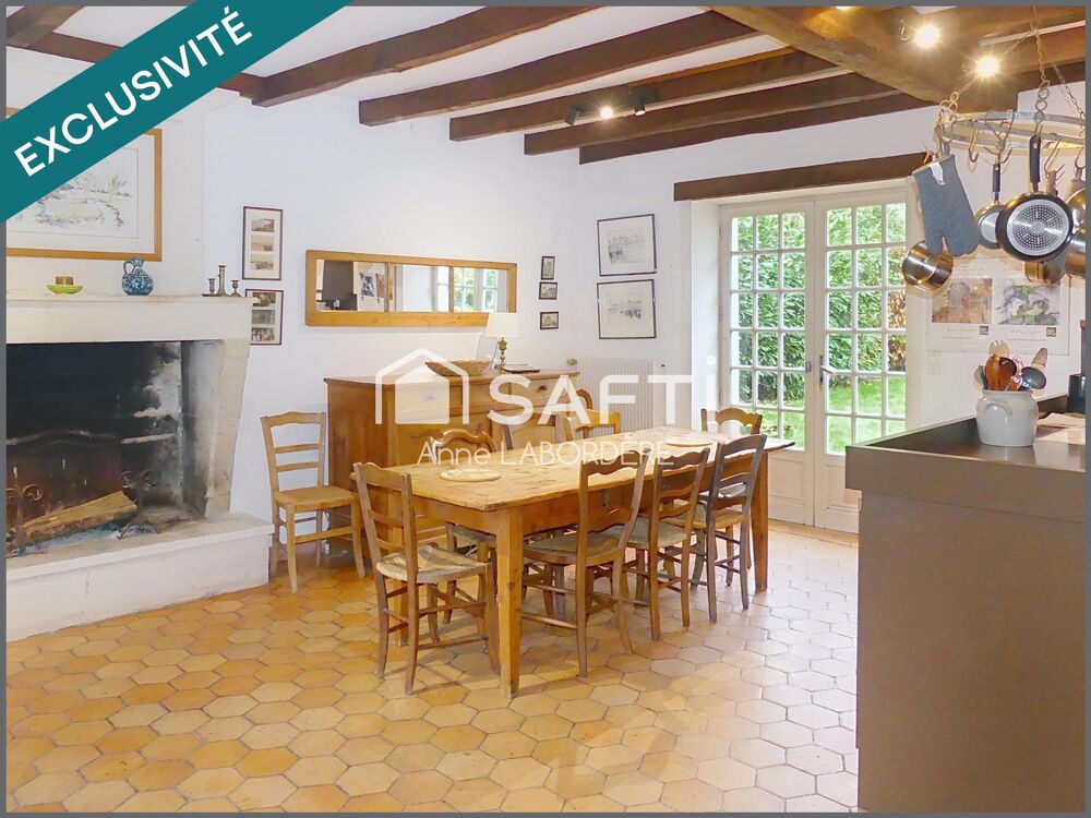 Elégante maison familiale aux volumes généreux.
