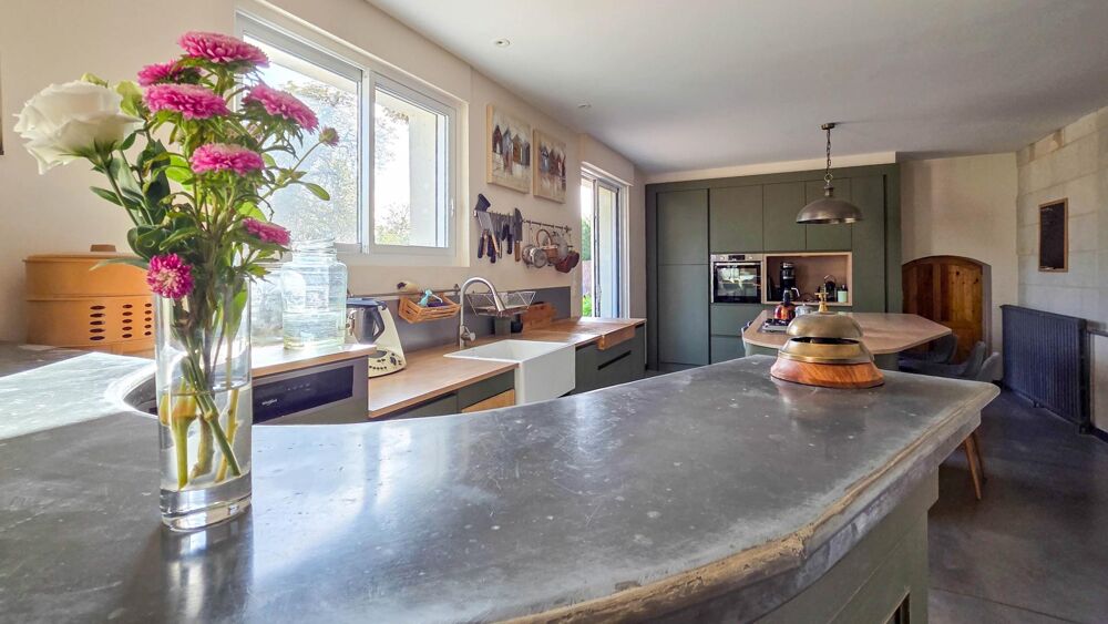 Rare sur le marché  Coup de coeur assuré en plein coeur de Beaufort-en-Anjou !