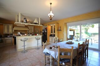  Maison à vendre 8 pièces 360 m²