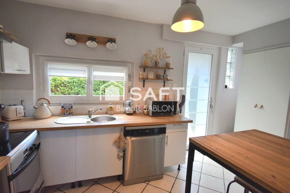 Vente Maison Maison SANVIC 78m², 3 chambres, cour et dépendance Le havre