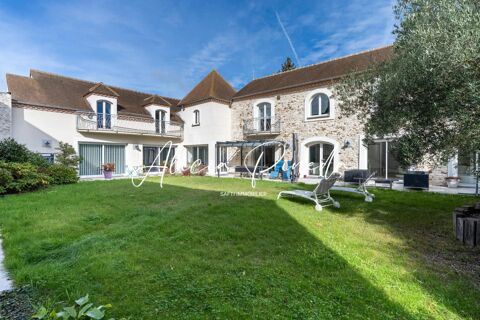   Corps de ferme r�nov� avec espace bien-�tre, d�pendance et jardin clos � � 40 min de Paris. Maison - 10 pi�ce(s) - 392 m�