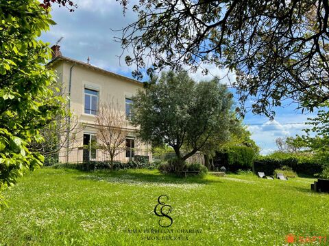   Quand l'authenticit et le charme se rencontrent Maison - 7 pice(s) - 147 m