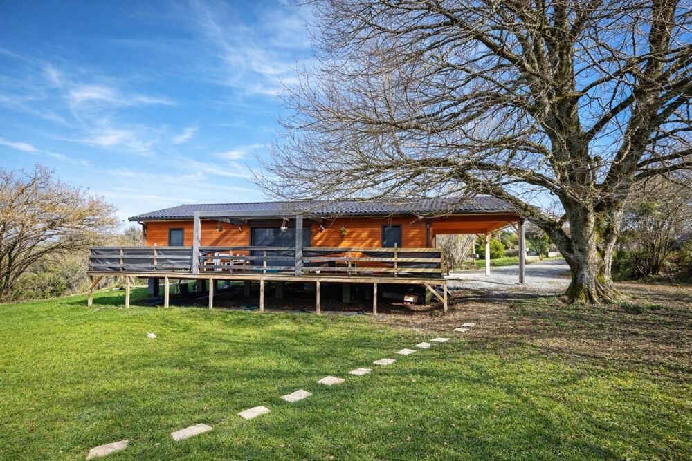 Superbe maison neuve en bois avec jardin  Cadre paisible à Angles