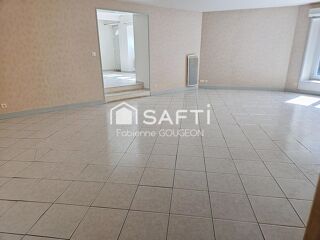  Appartement à louer 3 pièces 89 m²
