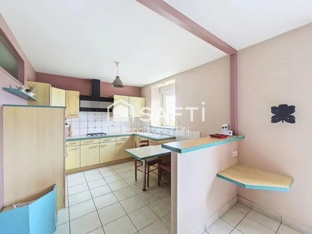 Maison ancienne  volumes rares  fort potentiel