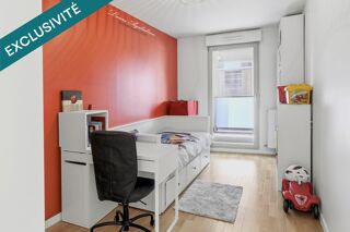  Appartement � vendre 5 pi�ces 86 m�