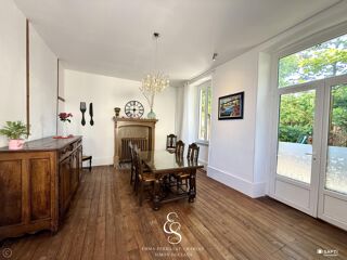 Maison à vendre 10 pièces 270 m²