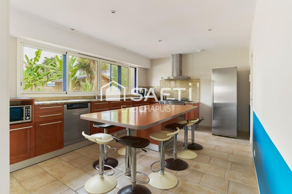 CESSON- SEVIGNE: Maison familiale 6 ch. 179 m²