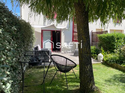   Maison confortable avec jardin et piscine Appartement - 5 pice(s) - 94 m