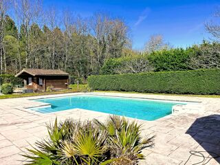  Maison � vendre 9 pi�ces 230 m�