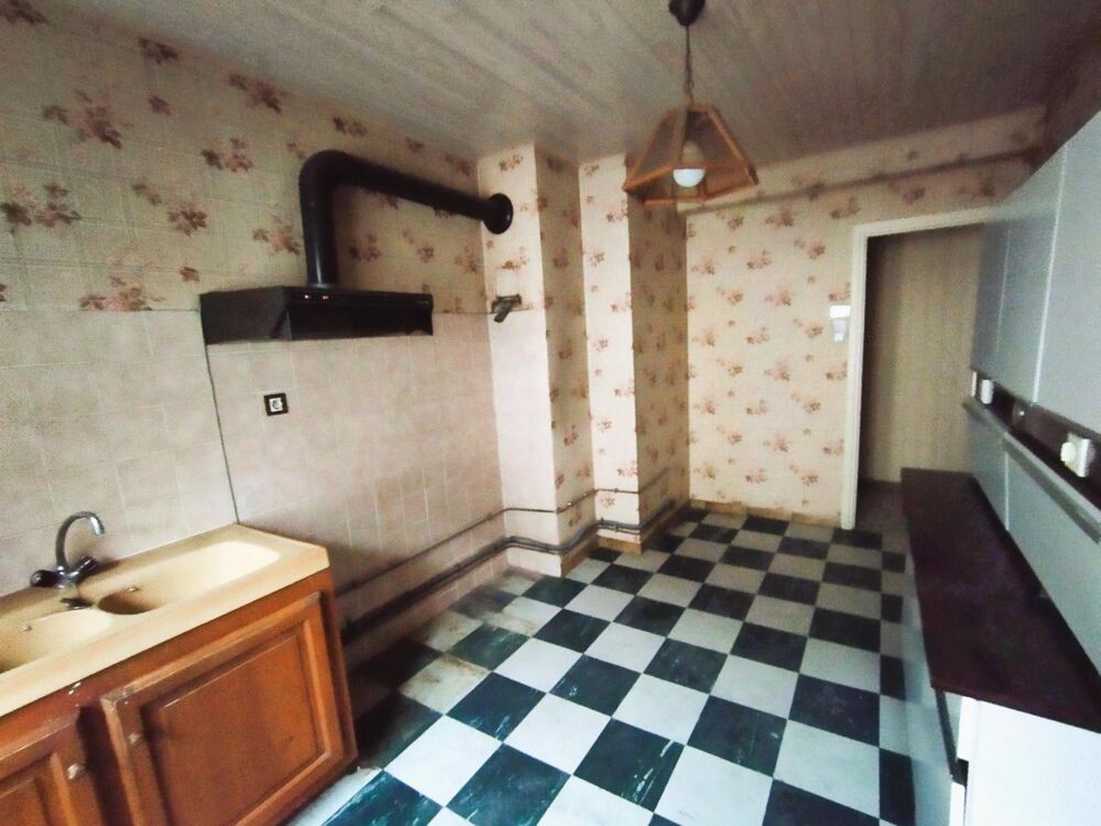Appartement 3 pièces 65 m² · à Saint-Martin-de-Valamas · 65 m² · 39 000 €