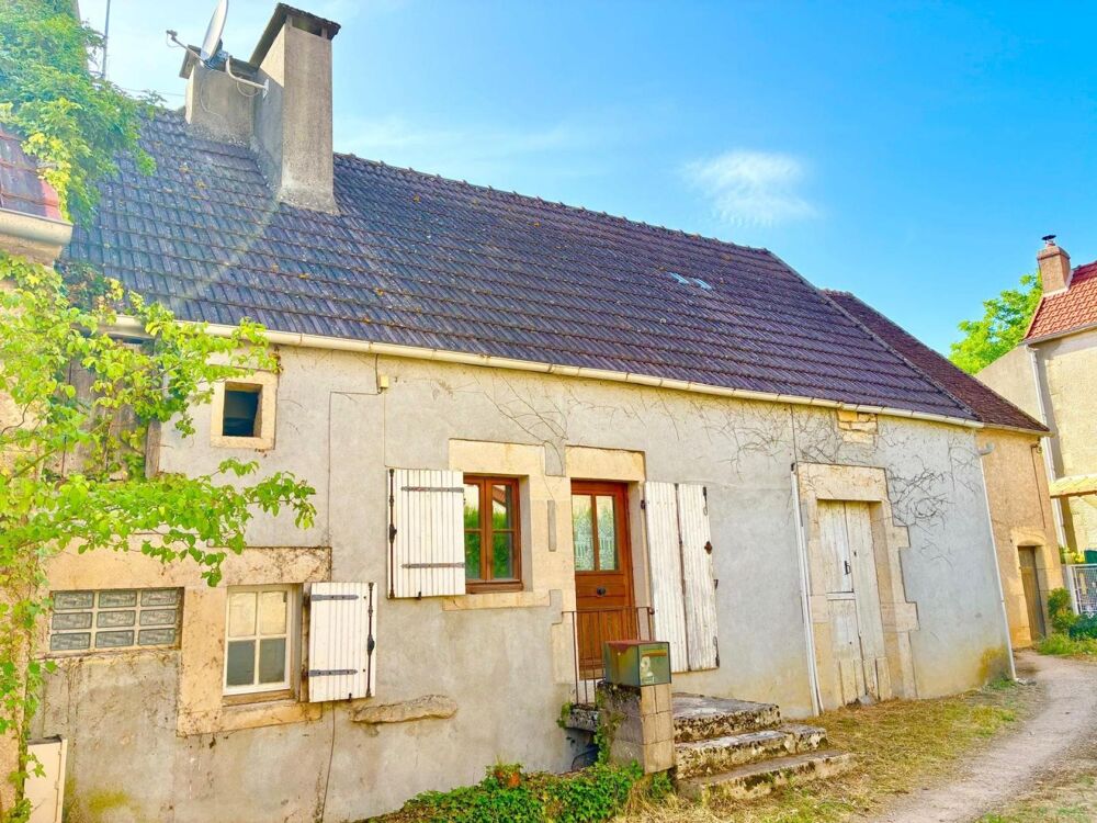 Maison de caractère en pierre avec fort potentiel