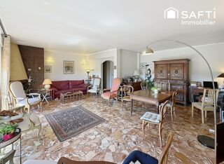  Maison à vendre 8 pièces 248 m²