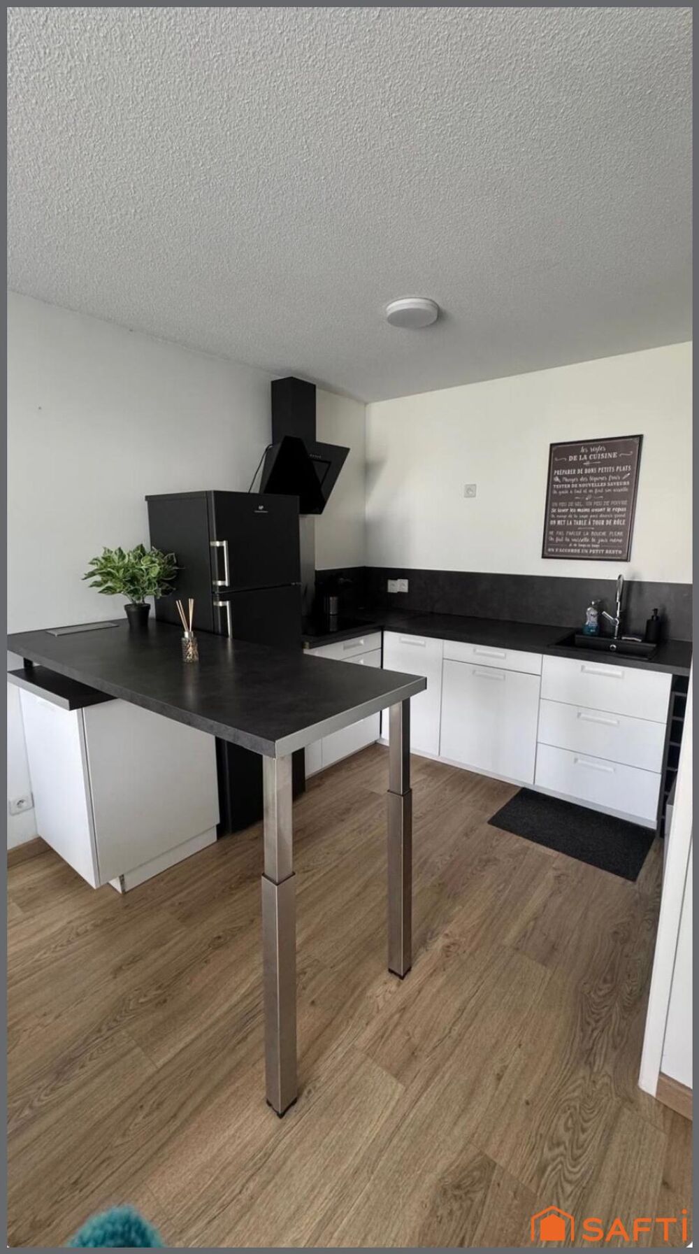 Vente Appartement À VENDRE – T2 DE 46 M² VENDU ENTIÈREMENT MEUBLÉ Saint-loubes