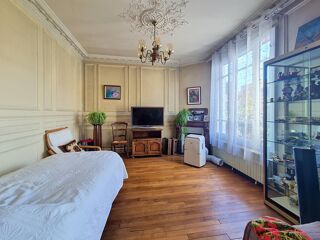 Vente Maison Jolie meulière à rafraîchir, au calme, à 8 min du métro Maisons-alfort